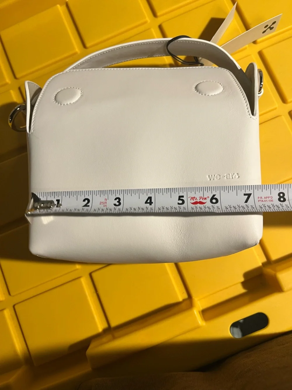 WE-AR4 The Pastry Box 20 Veg Tanned Leather Top-Handle luxury Bag